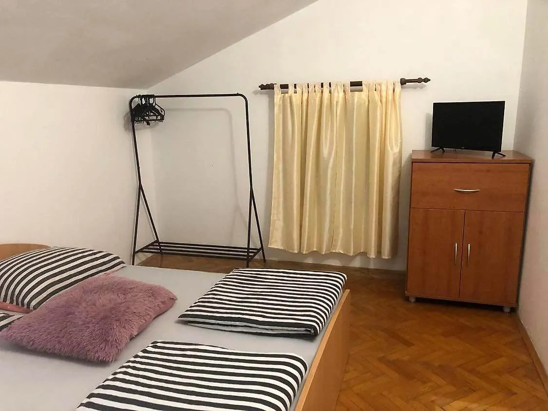 Danyja Apartments Sveti Filip i Jakov