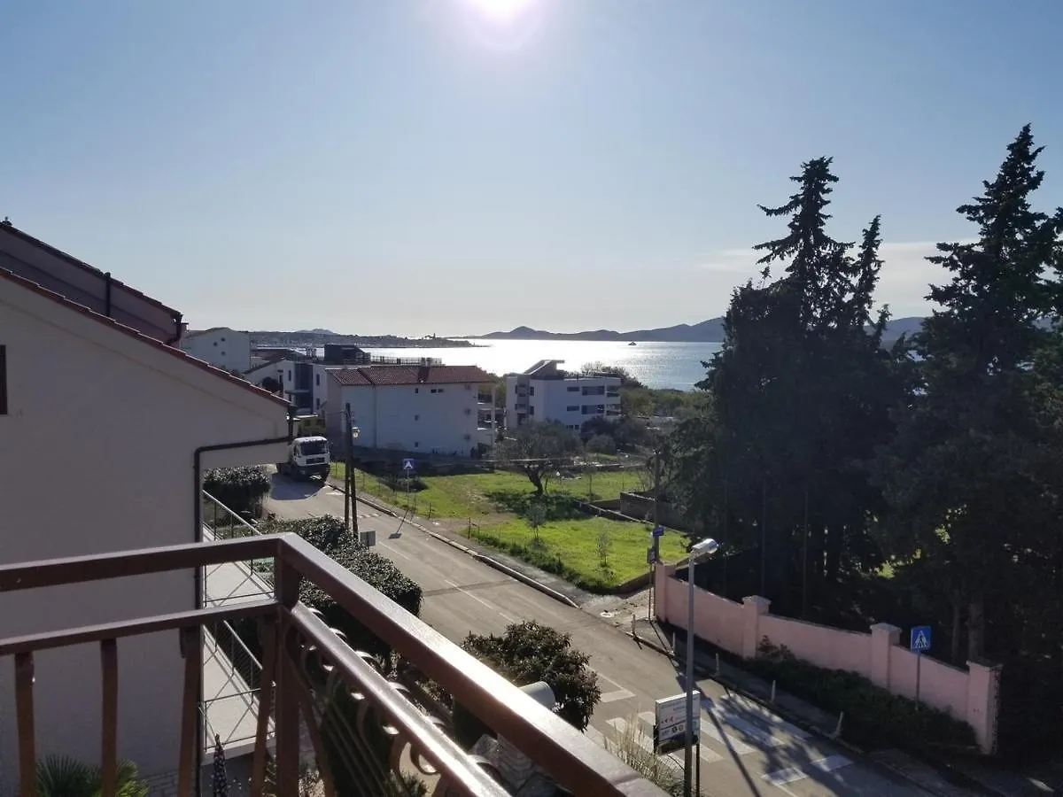 Danyja Apartments Sveti Filip i Jakov